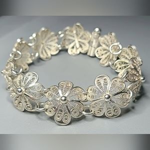 Vintage Handcrafted Sterling Silver .925 Bracelet Mexican Floral Filigree